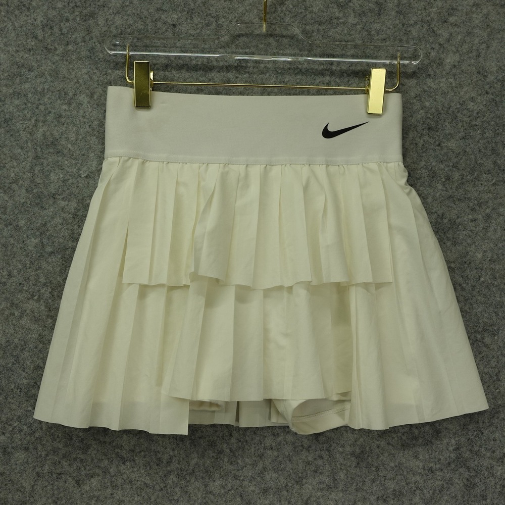 NIKE Dri Fit Tennis Skort Women XS White Swoosh Pleated Court Skirt Performance